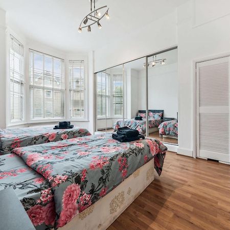 Cozy Wimbledon Apartment London Exterior foto